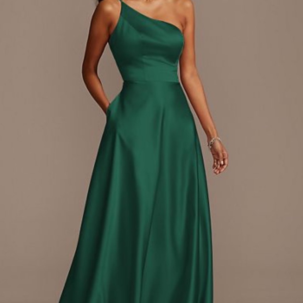 New David’s bridal juniper satin dress